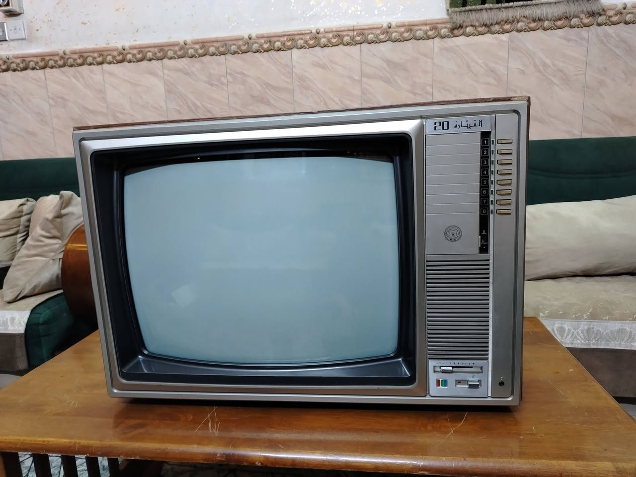 السلام عليكم
تلفزيونات ثنين للبيع
نشونال
قيثارة
نضافة عالية جدا
الصورة مو واضحة كلش
ما اعرف السبب تنضيف تنضيم

السعر الواحد 85 الف
عنوان بغداد
الحبيبية
***********
