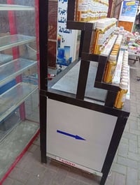 ميز عطور • نظيف جدا • كوت
