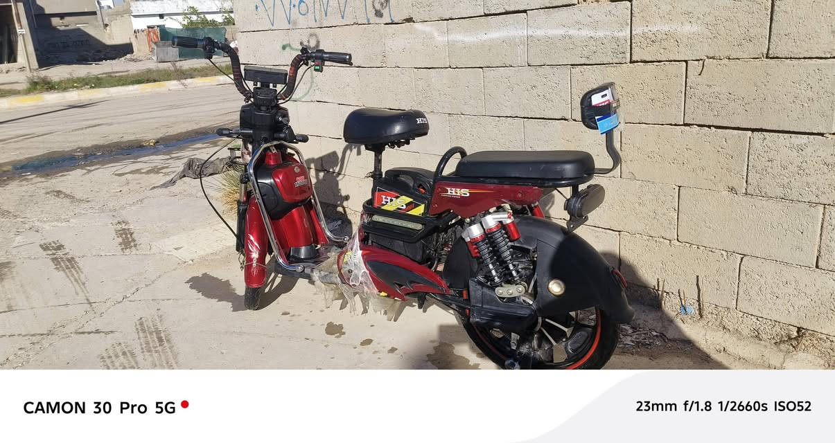 بسيكل شحن السعر ٣٠٠ وبي مجال البطارية🔋 فول ***********
