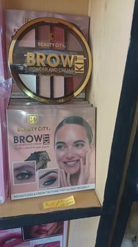 مكياج • رموش أسبوعية • الديوانية