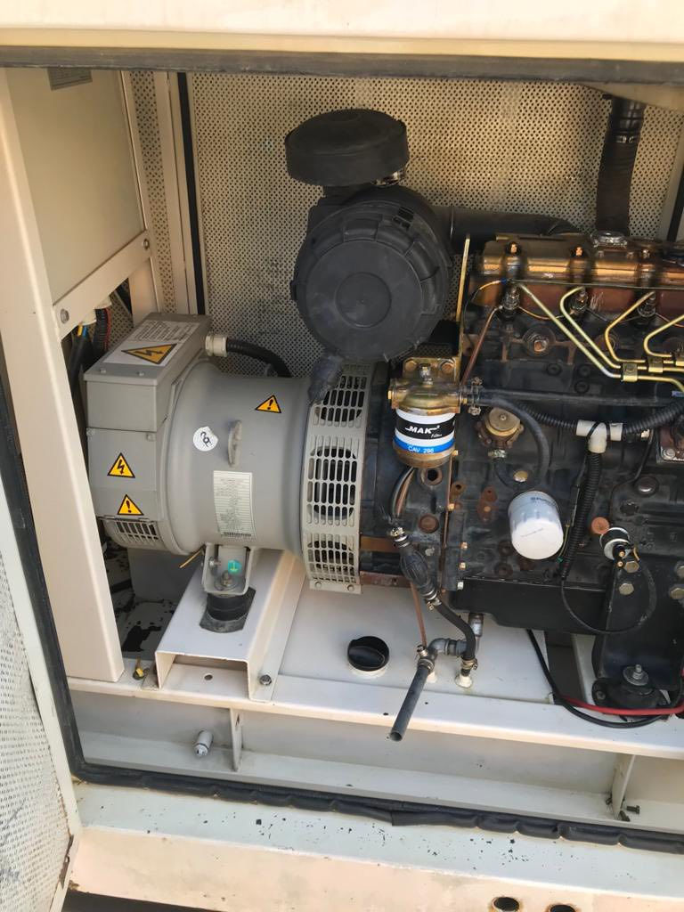 السلام عليكم مولده بيركنز 4سلندر جديده كلش ممشتغله هواي تقريباً ٢٠٠ ساعه السعر ٣٨ ورقه وبيها مجال 
للاستفسار ***********
