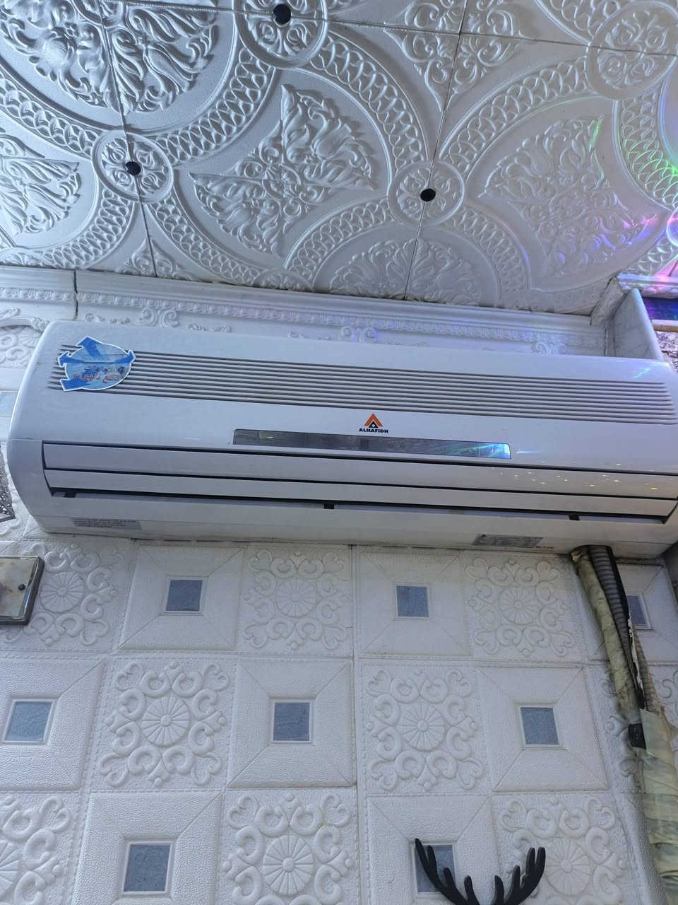 سلام عليكم سبلت الحافظ الباب الاول شرط التبريد شراي خاص ويدلل مكاني نهاوند


**إذا كنت صاحب هذا الإعلان وتريد حذفه لأي سبب، رجاءا أرسل رسالة إلى الدعم الفني**