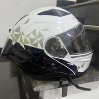 شباب خوذه دراجه مال باله امزون  للبيع سعره 50 مكانه زعفرانيه 077088619...