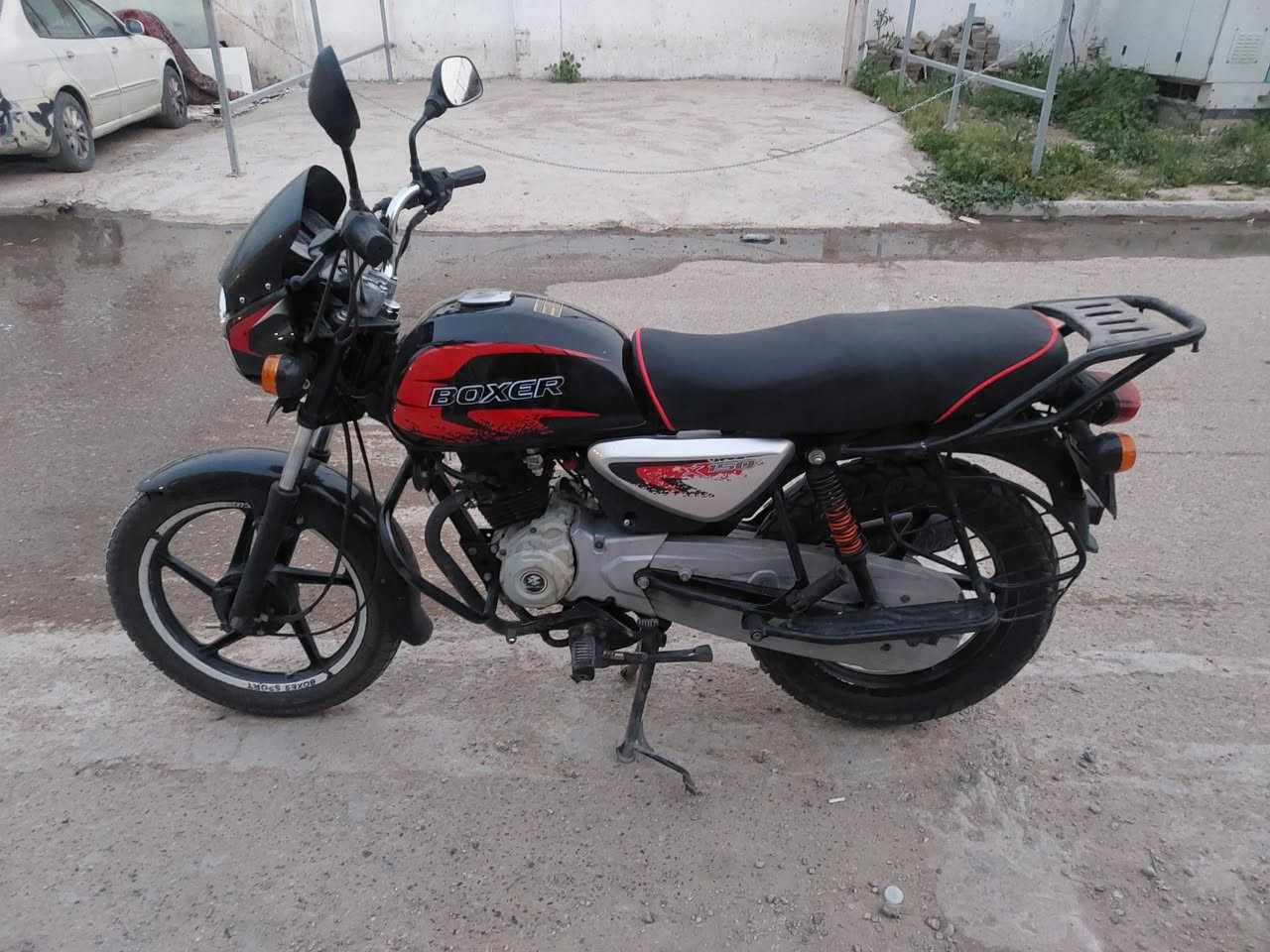 سلام عليكم
بوكسر٢٠٢١ كلاسك مرقم مشروع وطني 
تحويل ثاني يوم 
بيهة تبخير مكينة خرسة
عنواني حرية 
السعر ١٥٠٠ 
***********
