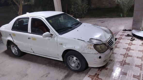 السلام عليكم عندي جيلي سي كي رقم بغداد ٢٠١٣ بدون تحويل فقط وكاله محرك كورله جديد كير عادي سياره مرتبه ونظيفه السعر 15ورقه وبيهه مجال بسيط العنوان واسط الزبيديه *********** بلاش والله
