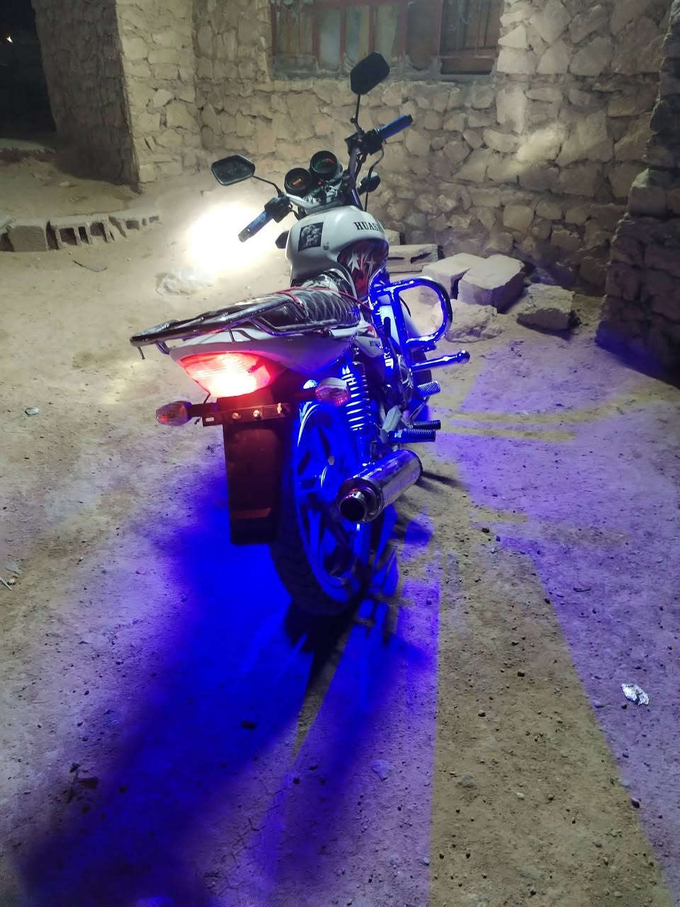 هيوشه 21 مكفول للبيع 
650قفل 
***********
