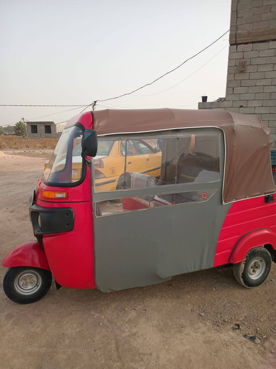 سلام عليكم تكتك البيع مديل 18 رقم وسنويه مصبوغه عام ومعمره الدوسات***********
