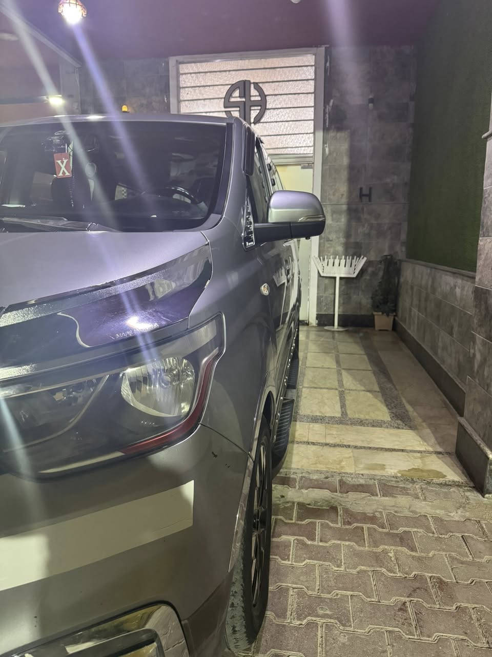 ٢١ اصل مسكر دبلو محرك بلاد سياره على وضع الشركه كفاله عامه ماعدا ربع جاملغ بكوريا الامامي جهه السايق رقم بابل جاهزه من كلشي بلواقع احلى سعرها ٣٤٠ بيها مجال حك الجيه مايعجبك السعر اعبر للاستفسار ***********
