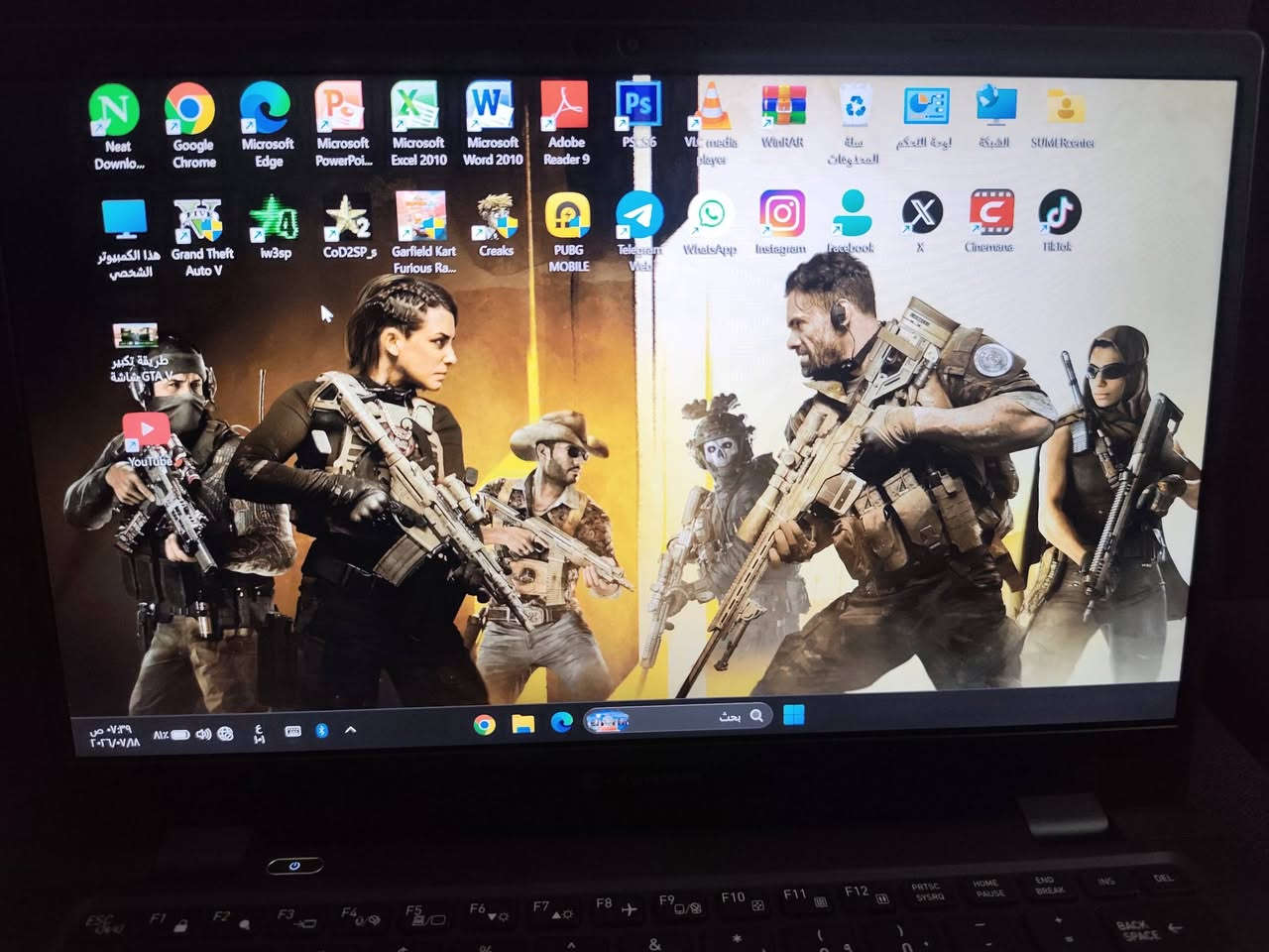 توشيبا 256 ggb  شاشه 14 لمس وضوح عالي full HD
370الف / المواصفات موجوده بالصور . حاسبه راقيه جدا سلم خفيفه الحمل/ اني ما استعملها بالالعاب.. بس تشغل العاب
***********
