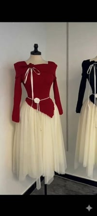 ملابس • للبيع