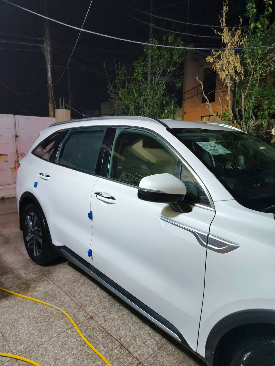 السلام عليكم سورنتو 2023 
رقم بغداد الدولي   
مواصفات  (( مكفولة كفاله عامه ))
كير موس
جنطه كهرباء
كراسي كهرباء عدد ٤ داخل جلد
افيكيشن
تشغيل عن بعد
محرك 6V
اربع عدسات
شفتات ستيرن
شاشة كبيرة
دبل لد امامي خلفي 
السياره كفاله عامه
بعد بيه مواصفات
تلفون ***********
           ***********
