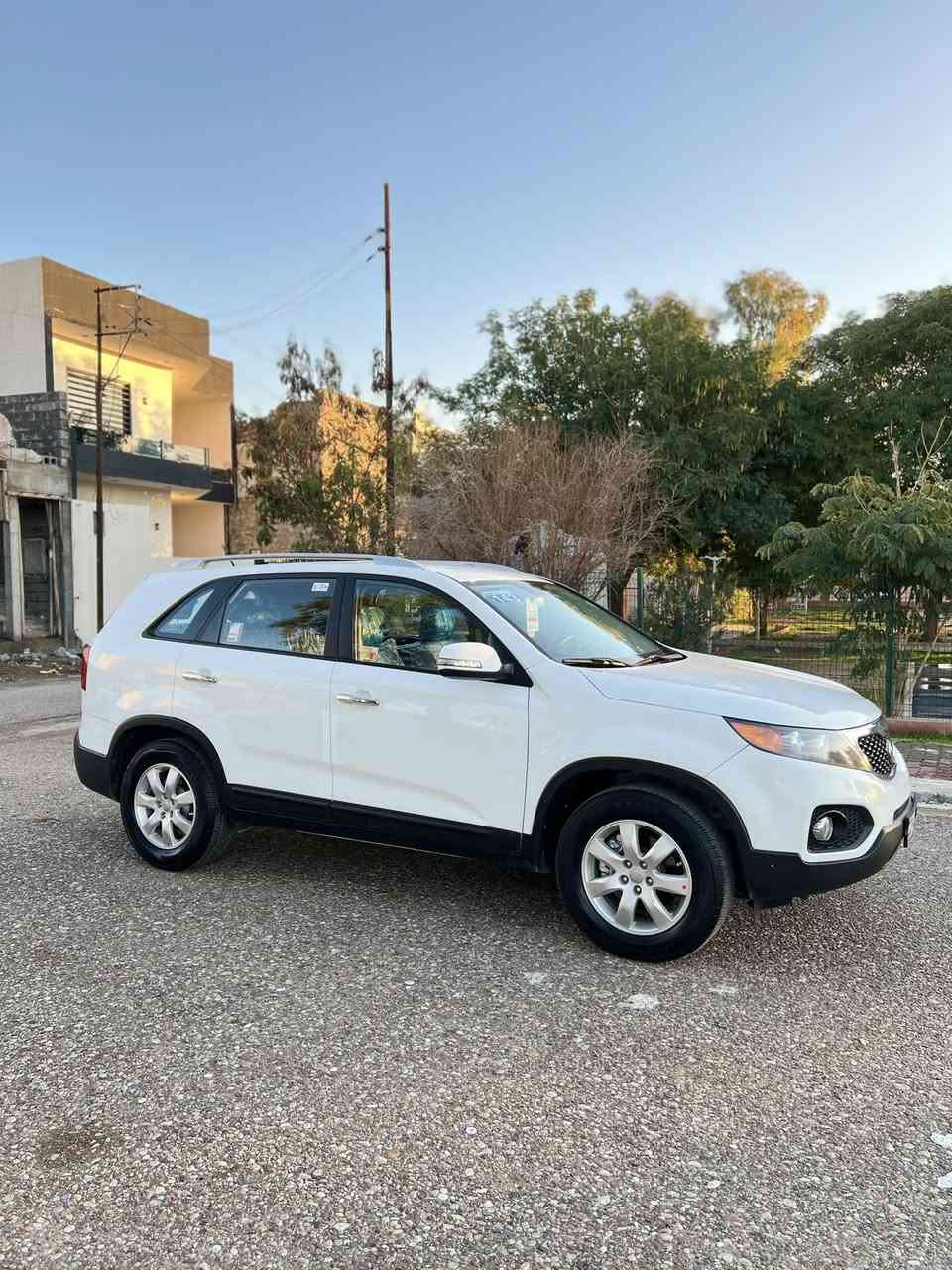 سيارة كيا سورينتو موديل 2013 گيرومحرك شرط مامفتوح سيارة كلين مابيه صبوخ بدون ضرب وبدون شخط سيارة خليجي مواصفات جامات ومرايه كهربائي 3سويج كونترول ABSسوكان ڤول يوم تحديد صورعً مرايه شفط 7 ره كب و حصاصتً تبريد حارو بارد شغال وتبريد مركزي  تاخم ويل تايه بيلدي كهربائيت كول شغال تاخم تايرات جديد صدرجديد سيارة جديد مابيه نقص كول سنوي جديد راقم جديد هزة جديد بسمي شرط تحويل وواكال سعره 165بيه مجال📞***********
