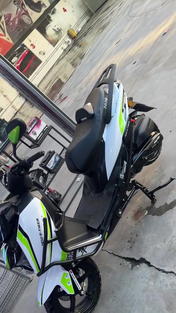 جديد من شهر ماشي ٨٠٠ كيلو بس سعر خاص


**إذا كنت صاحب هذا الإعلان وتريد حذفه لأي سبب، رجاءا أرسل رسالة إلى الدعم الفني**