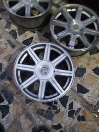 السلام ويل كرايسلر اصلي.  حجم 18 ..  للي يريد مفرد او زوح يدلل  ‏‪0771...