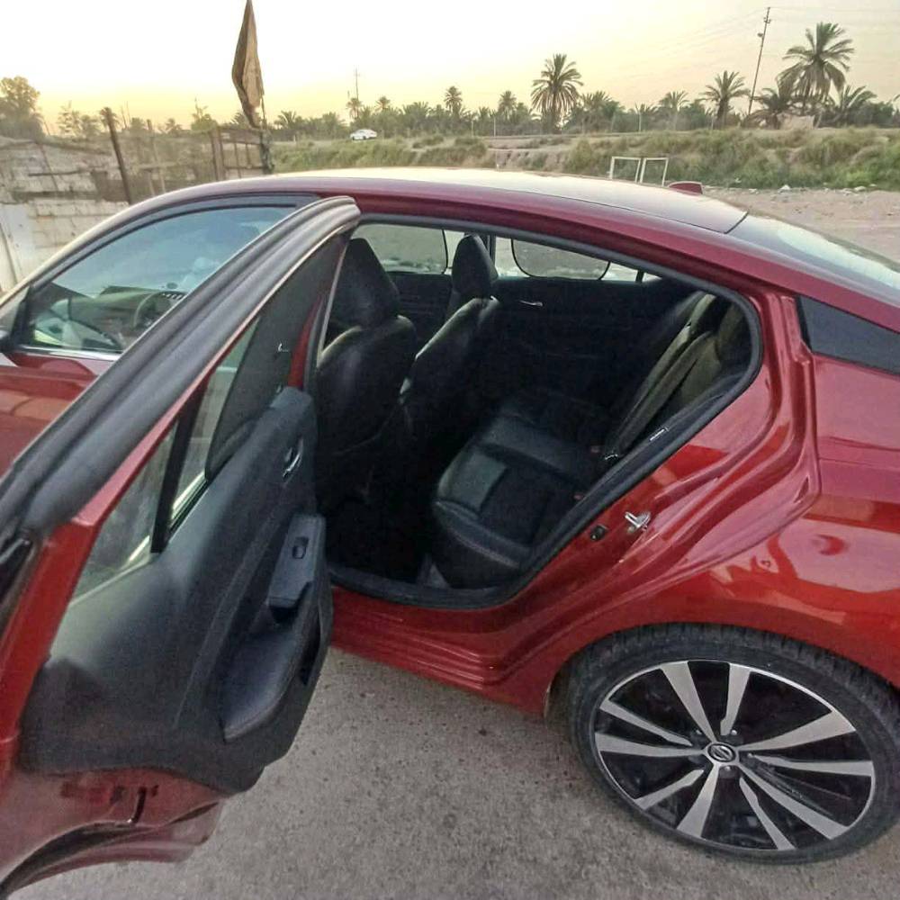 السلام عليكم التيما موديل 2021 قطع تبدیل جاملغات امامية وبند والغد الايسر كامل فتح من البنط المواصفات معروفة تشغيل عن بعد بصمة تشغيل وابواب وجنطة نظام صرف الوقود الاقتصادي مانع انزلاق و ABS و تحديد مسار ورادار امامي وخلفي وجوانب ونقطة عمياء وايقاف ذاتي عند الاقتراب خلفي وامامي شاشة كبيرة وكاميرا دوارة ويل كب ۱۹ رقم بغداد تحويل مباشر والسعر 140قابل للتفاوض السيارة ماشية 104كلم اي استفسار  بغداد الزعفرانية
***********
***********