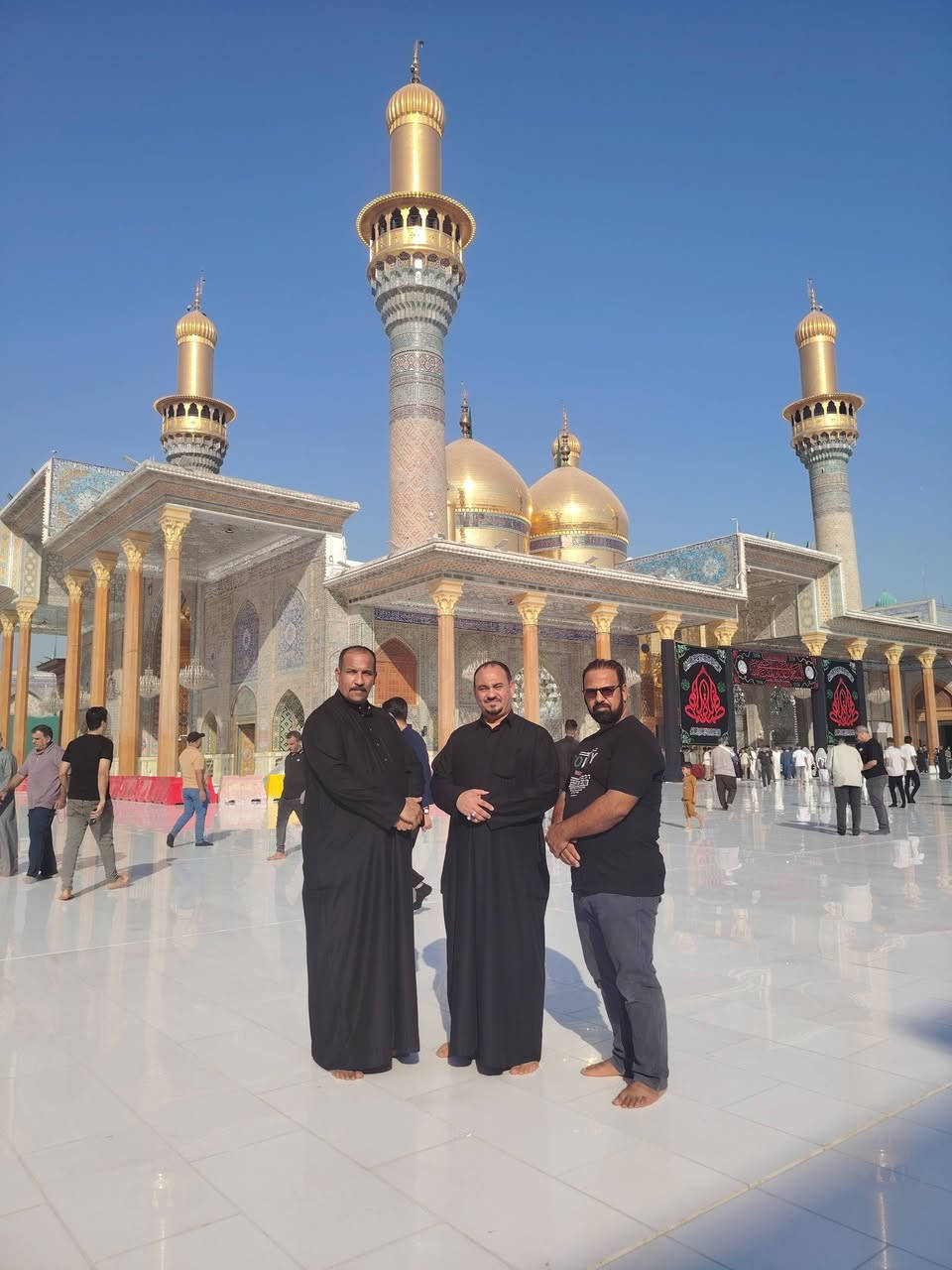 تعلن حملة الإمام المهدي المنتظر عجل الله فرجه الشريف البرنامج الاسبوعي الباقي من هذا الاسبوع
الأول// هو يوم الخميس كربلاء الساعه الواحده ونصف الظهر /النفر الواحد 5000 
يكون الحجز عن طريق الاتصال ويثبت لك حجز  وغير ذلك يكون ملزم بدفع الكروه عنده الغاء الحجز قبل يوم رجاء

البرنامج الثاني هو يوم الجمعه الكاظميه المقدسة
وجامع براثا  يكون الانطلاق الساعه الثامنه صباحا والعوده الثالثه ونصف الظهر يكون سعر النفر 7,000 /الف  للحجز الاتصال *********** /*********** /*********** بادارة عدي الحسناوي المكان حله حي المهندسين قرب أسواق الحسناوي وإلى كافه العوائل البابليه احجز احصل على مقعد في الباص اوكوستر
ملاحظة /الالتزام بالوقت بالحضور هو من ظمن البرنامج غير
