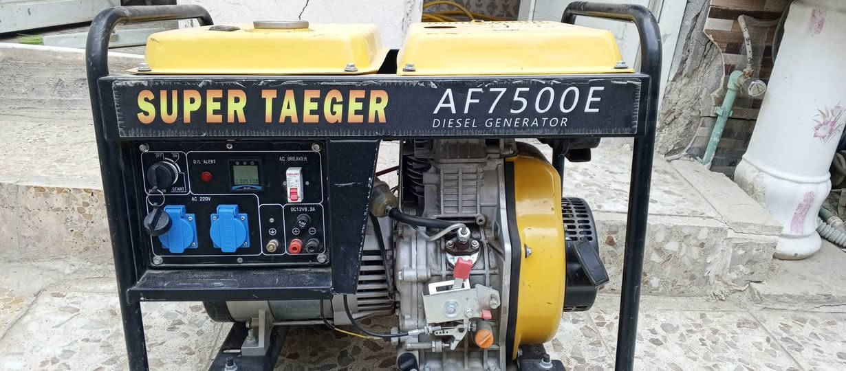 السلام عليكم مولد كاز للبيع نظافة فول اقتصادية السعر700 وبية مجال الاستفسار أكثر الاتصال على الرقم ***********
