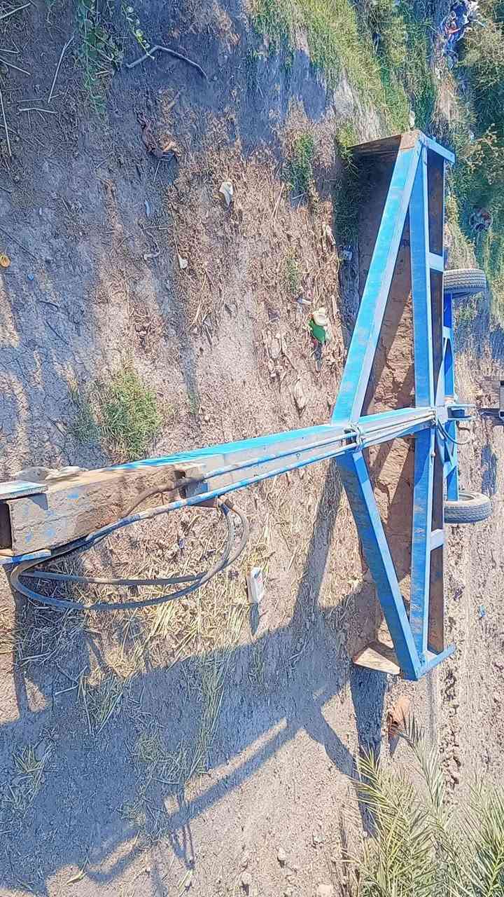 السلام عليكم
معدلان وخرماشه للبيع نضاف جاهزات للعمل مكان المعدات الديوانيه الحمزه الشرقي لاستفسار أكثر اتصل على الرقم ***********
