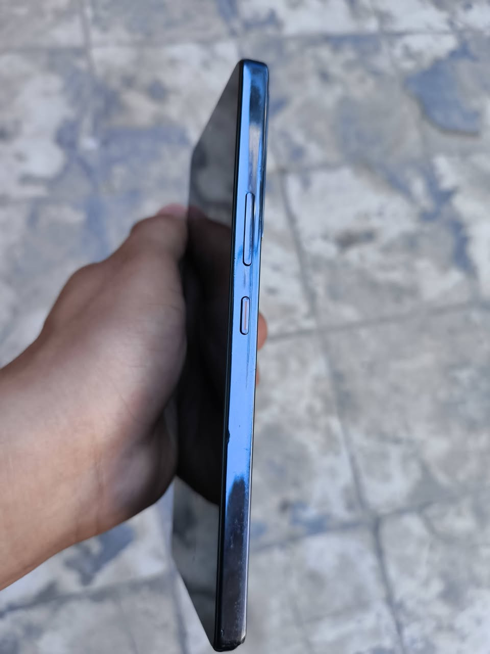 سلام عليكم من رخصت الادمن بيع مستعجل
جهاز infinix gt 20 pro السعر 130الف قفل 
جهاز حلو غني عن التعريف 
 بي طرف شاشة طافية. ابيض متلمس 
مكاني. بغداد الشعلة الرحمانية  للتواصل: ***********
