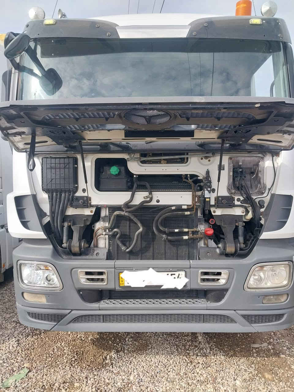 اكتروز للبيع موديل 2014 حجم الكرين 17 سيارة كلها شرط السعر 575$ وبيها مجال بسيط مكان السيارة الموصل رقم السليمانية الجديد الاتصال عل الأرقام التالية ***********
***********
