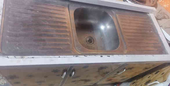 سنك متر ونص للبيع
السعر 75 الف 
***********

