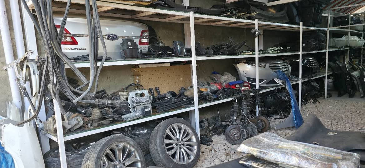 على بركة الله تم وصول سيارتين تورس كاملات موديل 2016 للاستفسار ***********
***********
