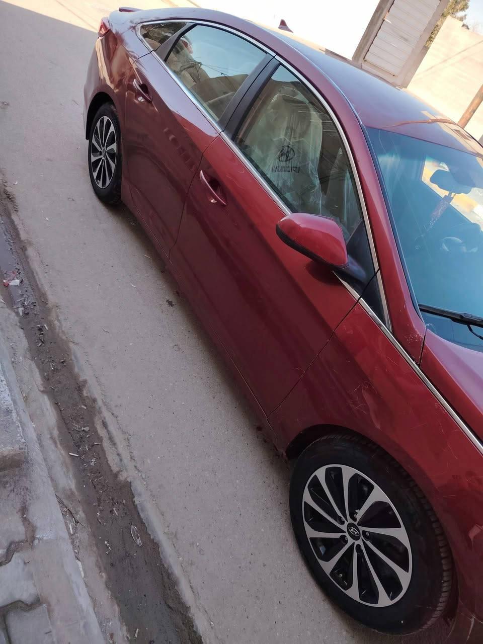 يا الله سلام عليكم
سوناتا 2016 وارد امريكي
مواصفاتها
شاشة كامرة
تحكم ستيرن
السيارة ماشية 90
السيارة جديدة بمعنة
الكلمة السيارة بيها سمجة تصليح
ونص الجوملغات الخلفية
أو جوملغ وبنيد مآلات أمريكا السيارة
جاهزة للأخير أو نضيفة مكان السيارة
السماوة الرميثة ***********
السعر 100$  اتصل وتشلع عيوني
