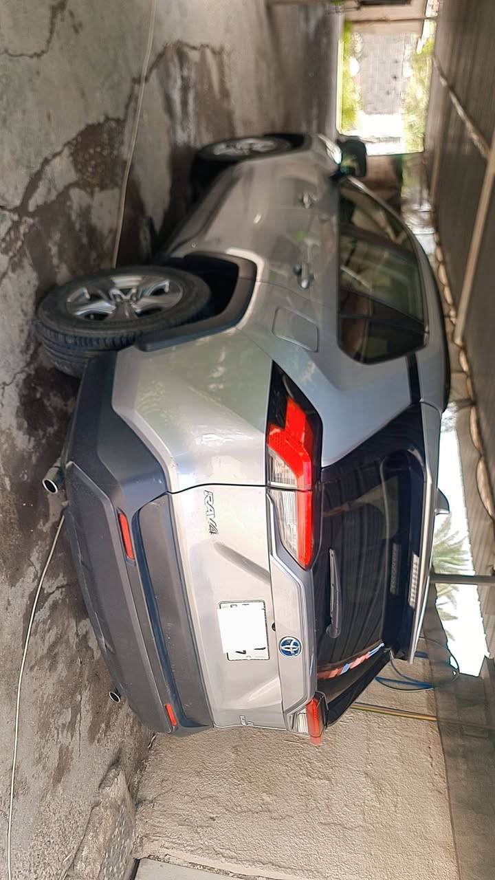 رافور 23 هايبرد يسرى بلاد مو محور
وارد أمريكي حادث خفيف نفسها الدعاميه مصلحه ومشدوده مابيها تبديل ولا قطعه صور الحادث ورقم الشاصي بالصور مال جناي واقتصادية جدا
 السعر ٢١٥ ورقه
 كشنات مدوشمه وبالحقيقه بعد احلى 
مكاني بغداد اليوسفيه
اعتذر عن المراوس


**إذا كنت صاحب هذا الإعلان وتريد حذفه لأي سبب، رجاءا أرسل رسالة إلى الدعم الفني**