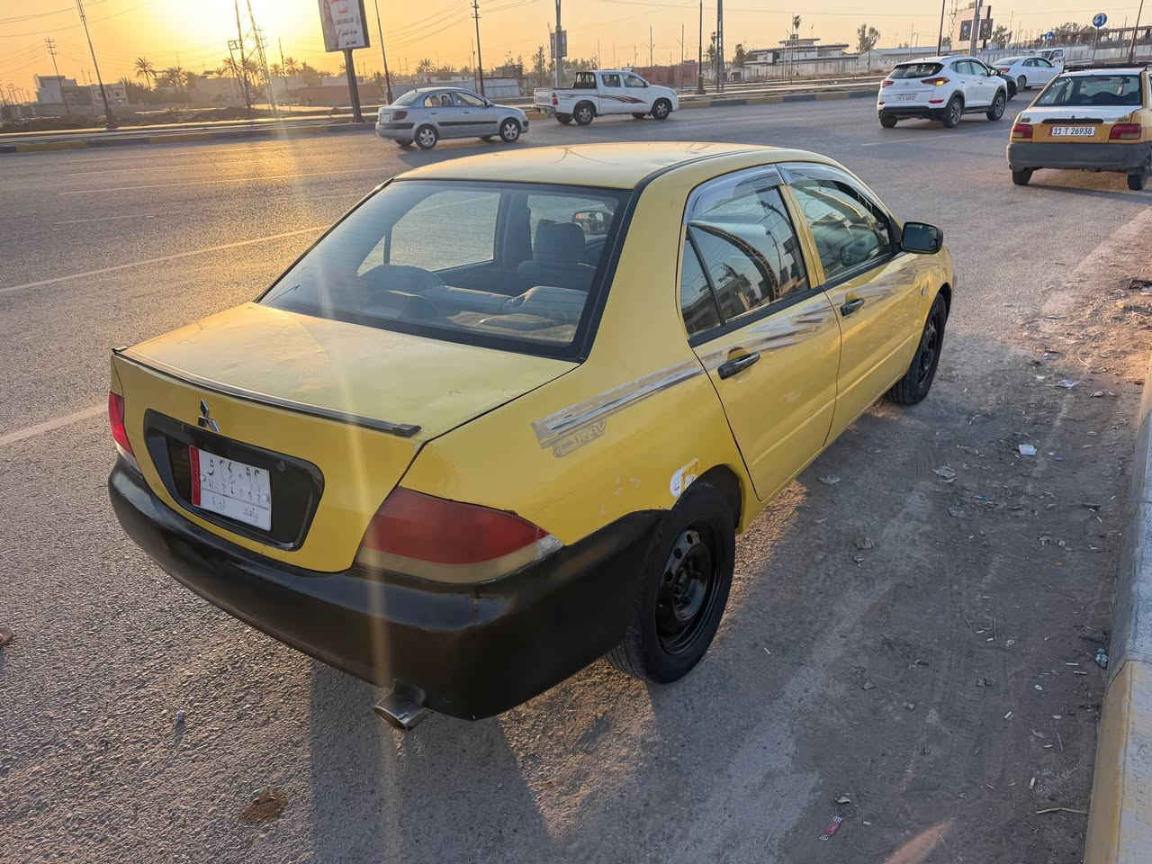 السلام عليكم لل بيع لانسر موديل 2009 رقم بغداد بسمي محرك 1600 بيها منضومة غاز  كهربائيات كلها شغاله تبريد تدفئة شغالات تخم تاير جديد صدر امامي خلفي جديد دوشمه ارضية جلد سارا جاهزا بدون أي نقص صبغ جامرلغ امامي وهلالات تعمير  سع ر 63 بيها مجال العنوان ديالئ رقم الهاتف *********** الخالص, ديالى
