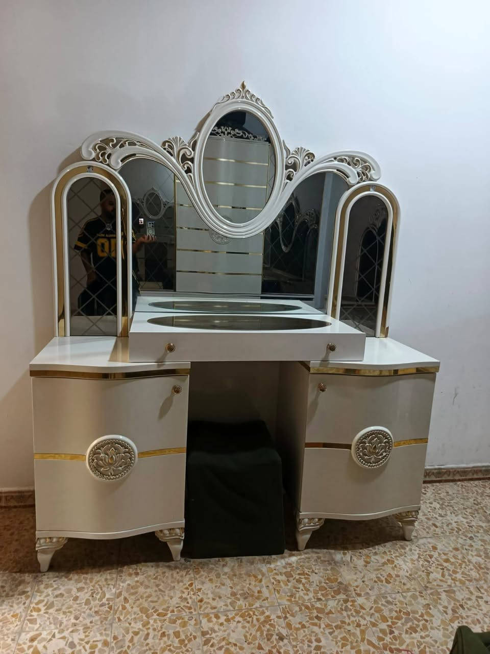 غرفه تركي كامله أصليه نضيفه كلش
800 الف


**إذا كنت صاحب هذا الإعلان وتريد حذفه لأي سبب، رجاءا أرسل رسالة إلى الدعم الفني**