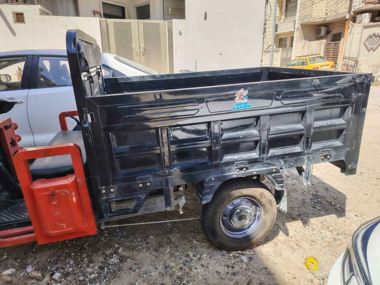 ستوتة شحن نوع مايانغ يانغ
سرعة 60km 

حجم 1800w 

بطارية 58A 

لون اسود 

منشأ صيني 

استعمال لمدة 7شهور 

 

السعر: مليون و250 الف دينار 
للتواصل: ***********
