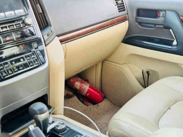 لاندكروز (2017)  كفاله عامه من كلشي ماشيه (160) الف رقم سليمانيه تريد وكاله تريد تحويل   (V6) حجم المحرك(4000) السياره مال جناي مال بيت ادامه بشركه تيوتا 

فوول مواصفات 

بصمه ابواب 

بصمه تشغيل 

شاشه كبيره 

كشنات  جلد 

كامره خلفيه 

حساس امامي 

حساس خلفي 

فتحه سقف

7راكب

فورويل 

تحكم ستيرن 

كشنات كهربائ

زراك لايت

مري شفط

 شاشه بالسقف 

بلوجكترات 

ثلاجه 

تبريد شاشه 

تبريد شاشه 

ومواصفات الاندكروز معروف بالحقيقه احلا من صور

مناقصها كلشي

السعر//500 ورقه وبيها مجال 

مكان السياره ديوانيه مركز المدينه

***********
