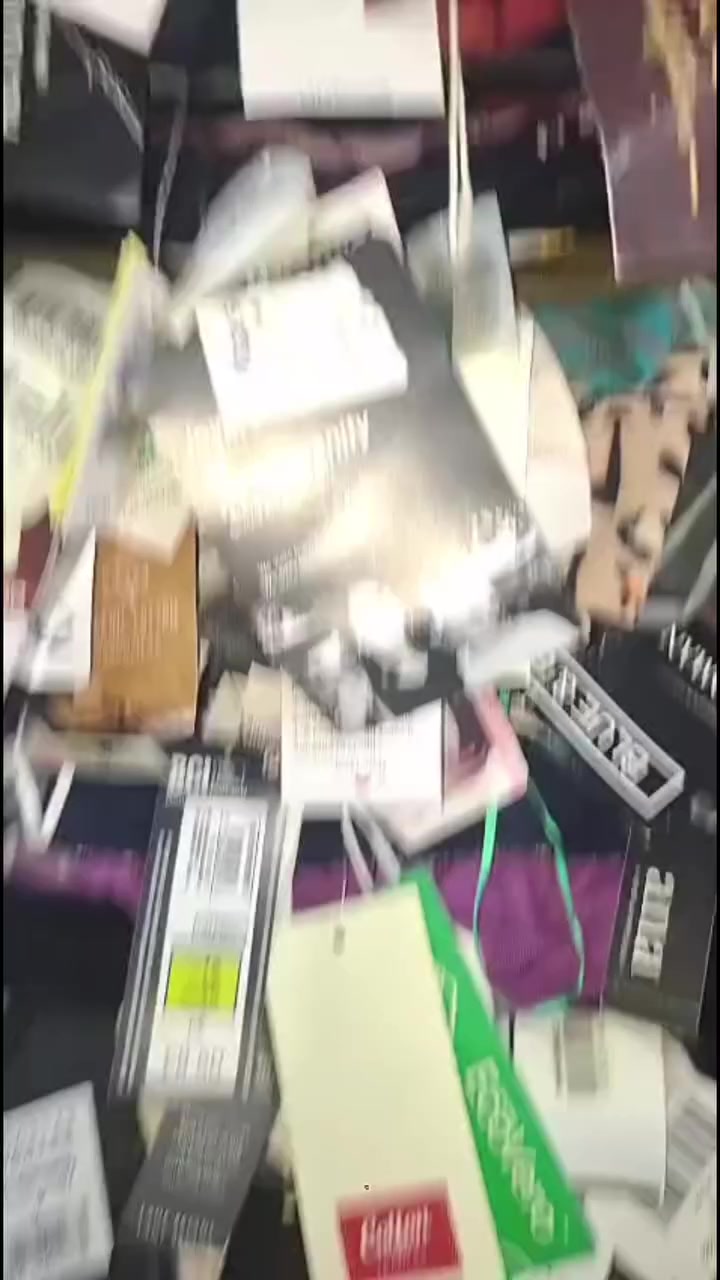 البسة كريم صيفي 🍓 
 #لبنان   #سوريا
70520676


**إذا كنت صاحب هذا الإعلان وتريد حذفه لأي سبب، رجاءا أرسل رسالة إلى الدعم الفني**