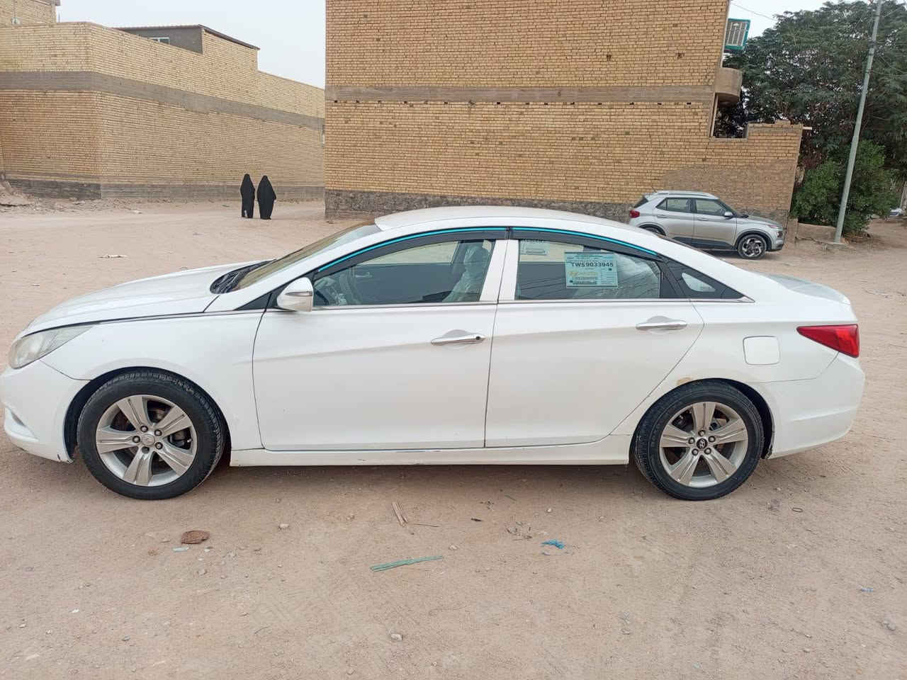 سلام عليكم سوناتا مديل 2013 مواصفات خليجي اشاير بل مري دسك امامي خلفي تبريد قطعتين  كير محرك كفاله السيارة رقم مثنئ مميز تريد تحويل اتريد وكاله مكاني كربلاء بيع مستعجل رقم المبايل *********** السعر 105 وبيه مجال
