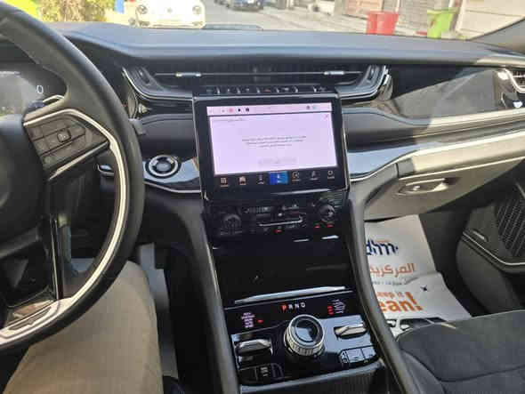 السلام عليكم
(قطعة نادرة )
جيب ترايل هوك هايبرد +بلك ان  كلين***
اللون نيلي تو كولر 
حاث جوبليس فقط والصور مرفقة
موديل 2024
الموصفات 
محرك 2000تيربو
نطام تعليق هوائي (جكات )
شاشات عرض عدد ثنين 
كشنات جلد مطرز ازرق تدفئة+تبريد
كشنات خزن 
نقاط عمياء 
الكام 360 درجة
متعددة انظمة القيادة 4x4
 دخول ذكي 
بصمات ابواب
اي استفسار الاتصال على الرقم
0 785 353 5350
ومتواجد على الواتساب
