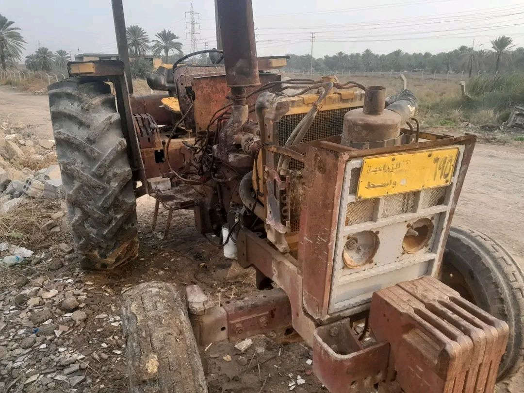 السلام عليكم، انترنشنال ب2 ملون ونص وبيها مجال المكينه تخم تاير اخو الجديد شغاله نكره سلف وشحن محركها بي بخار المكان بابل الاتصال ***********
