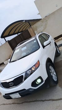 سورنتو • ٢٠١١ • فول مواصفات