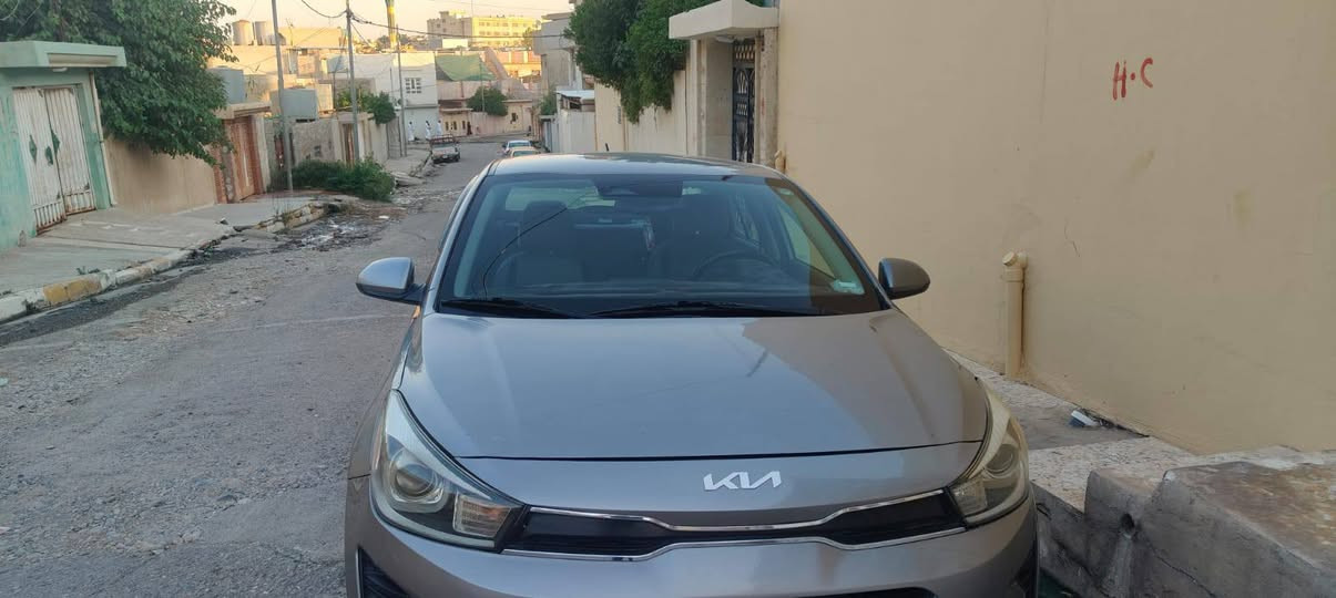 كيه ريو موديل 2023
سيارة رقم اربيل دولي باسمي شرط تحويل 
محرك 16
كير سي في تي 
فول مواصفات عدا الفتحه وارد
بصمة تشغيل
بصمة بواب 
يدات نيكل 
لايت عدسه زنون شركه
تبريد بيانو شاشه 
تحكمات ستيرن جهتين 
مانع نزلاق 
تحديد مسار 
كروز سرعه 
شاشه كار بلي 
صندوق ذكي 
ويل كب شركه 
ماشيه 47ميل 
ضرر بوند بدون دواخل وجاملغ تعديل باردد
سياره جاهزه عل اخير وضع شركه‏ الاستفسار ‪***********‬‏
مكان السياره موصل
