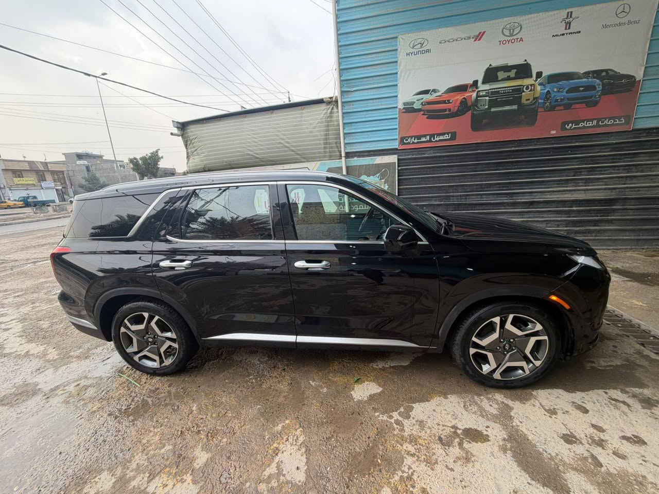 السلام عليكم
هونداي باليسايد Limited

اللون اسود داخل مشمشي 

موديل 2023

عداد المسافة ٧٨ الف كم

مرقم بغداد 

الضرر 
دعامية امامية 
والبنيد امريكا بدون صبغ 

المواصفات   
دبل بانوراما 
4 كامرات 
صندوق ذكي 
كشنات تبريد وتدفئة 
كشن خزن 
داتا شو
لد خفي 
شاحن واي فاي 
كشن الثالث تدفئة 
حساسات 360 درجه 
قيادة ذاتية
هند بريك بصمة
مراية هيتر واشارة ورادار 
بردات ابواب 
تبريد مركزي 
سماعات مركة harman/kardon
بارك فديو 
استيرن تدفئة 
محرك ستة سلندر 3800

رقم الشاصي. KM8R5DGE7PU557321

السعر : 295 $ وبيها مجال

العنوان 
بغداد / شهداء البياع 
***********
