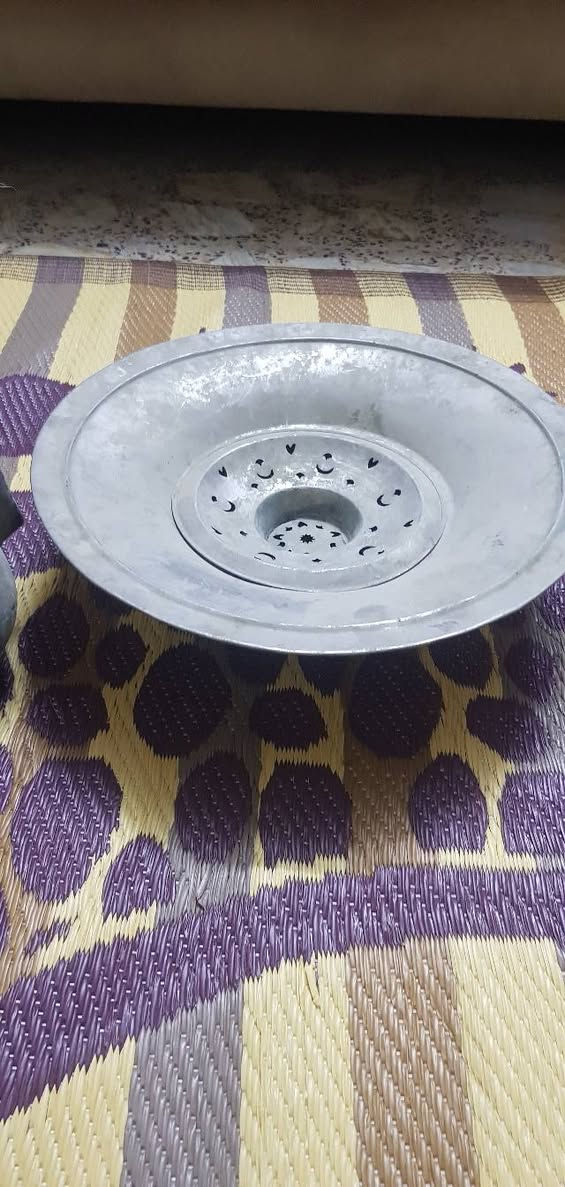 السلام عليكم اخوان ابريق مع سلبجه للبيع خاليه من كل عيب للبيع يوجد توصيل
***********
