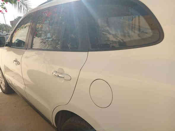 موديل ١٢ سنويه ورقم جديد مكينه ٢٤٠٠ تخم تاير صدر خلفي وامامي جديد تبريد كهربايات كلهن بشرط السياره جاهزه مكان السياره ديالئ جلولاء السعر 140 بيها مجال 
***********
