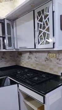 كاونتر ٧م • مرمر كامل • مع طباخ