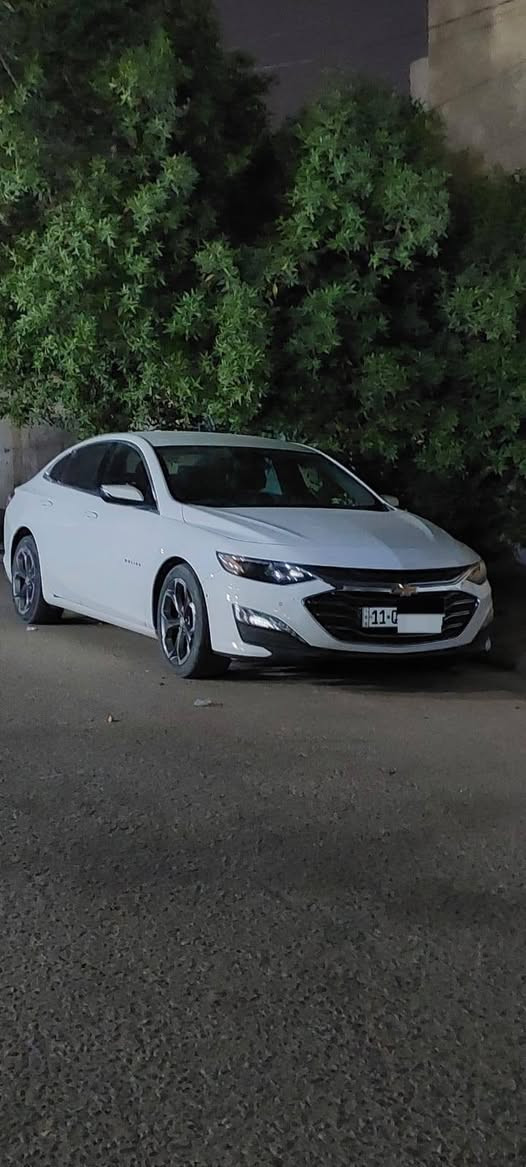 شوفرليت ماليبو هايبرد موديل 2017محدثه 2023
شاشه كار بلي كامره 
تبريد قطعتين  
6 بصمات 
اشارة مري 
ويل كب 18 
تحكمات ستيرن 
كشنات جلد 
فول مواصفات عدا الفتحه 
محرك 1800 هايبرد شرط تمشي على البانزين العادي
كير ومحرك شرط
رقم بغدادانكليزي بسمي شرط التحويل 
🚫صبغ جاملغ خلفي وبابين مبدلات صوب السايق نفس الون فقط  🚫
السياره جاهزه 
العنوان النجف 
السعر 112
للإستفسار الاتصال 
***********
***********
