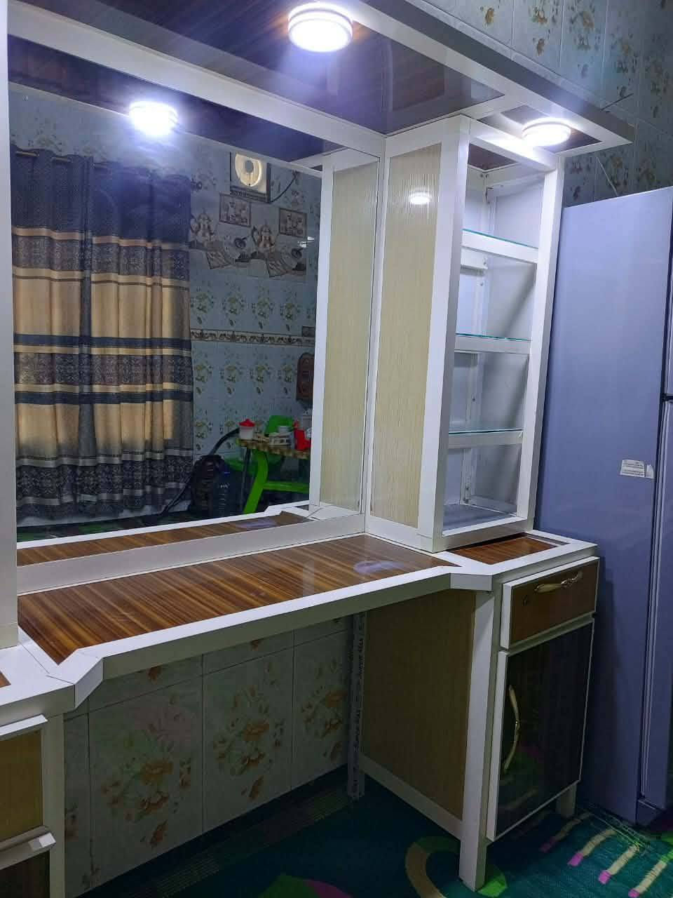 ميز للبيع 
مابي اي ضرر 
كربلاء زبيليه قرب مدرسه الحكمه ع رابط
السعر ١٢٠ وبي مجال


**إذا كنت صاحب هذا الإعلان وتريد حذفه لأي سبب، رجاءا أرسل رسالة إلى الدعم الفني**