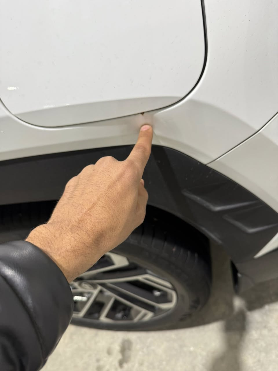 توسان 2025 خليجي كفاله عامه عدا رصعه صغيره ماشيه 6 آلاف السعر 223 وبيه مجال العنوان بغداد جميله ***********
