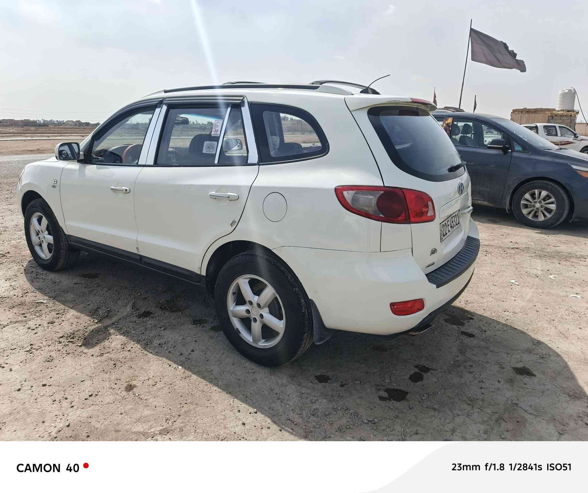 السلام عليكم
سنتافي كاز كصه جنطه 
جاهزه مجهزه علا آخر حبايه 
جديده حيل السعر ٤٥ 
للاتصال ***********
مكان السياره ناصريه
