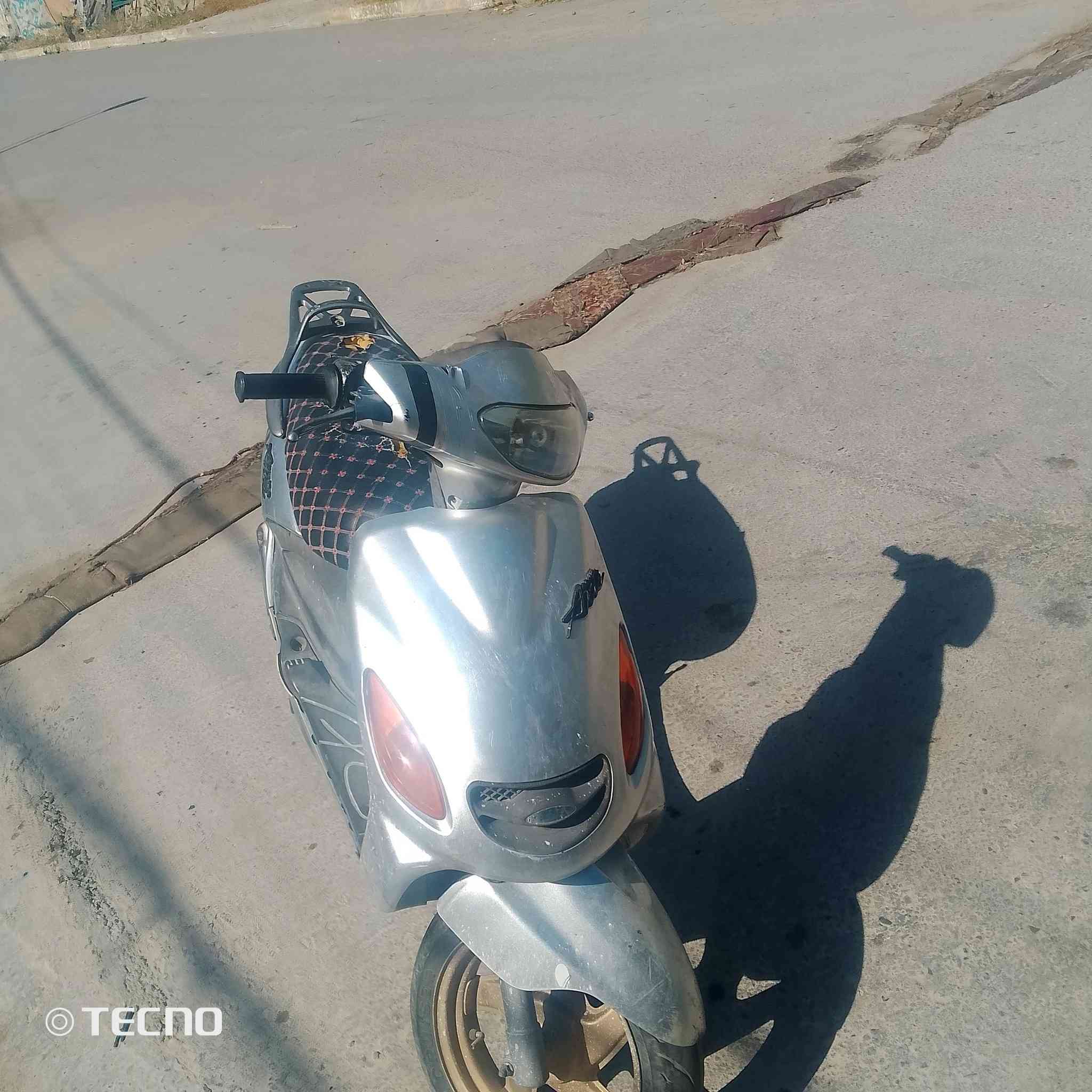 450 وفي شويه مجال ومكينه ما مفتوحه***********
