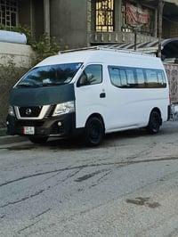 نيسان يورفان • ٢٠١٩ • صبغ فقط