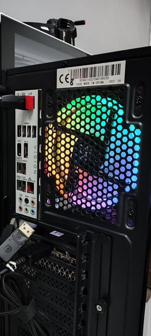 السلام عليكم

تجميعة PC

 🛑🛑 للبيع فقط 🛑🛑

CPU: i5 11400 + Aerocool Gas Chamber Cooler

RAM: Ballistix RGB 16GB 3200Mhz 8x2

GPU: Inno3D RTX 3070 Ti

Motherboard: Gigabyte Z590 Vision G White

 PSU: Gigabyte Aorus AP750GM 750W

SSD: WD Blue 1TB NVMe 2000MB read/write

Case: Xigmatek 4 RGB Fans

سبب البيع مااحتاجهة ومتروكة فترة كبيرة

ضمان على كل القطع. الكراتين مموجودات

السعر: 875 الف مجالهة بسيط

العنوان بغداد العطيفية

الشراي يتصل على الرقم

***********
