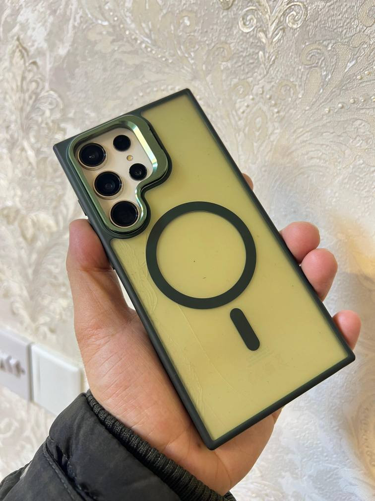 گالاکسی S23 Ultra  تەنیا درزی گڵاسی شاشەو پشتی هەیە پەڵەو دوبارەو شاشەو هەموو شتێکی بەشەرت. درزی شاشەکەی زۆر کەم هەستی پێ ئەکرێت. 
دوو سیم+ esim 
ڕام 8 + 8
زاکیرە 256 گێگا
کامێرا 200 مێگاپێکسڵ ڤیدیۆ 8k 30fps
سناپدراگۆن 8gen 2 
Pubg 120fps
پاتری 5000 شەحن 45 وات
نرخ/ 380$ 
شوێن سلێمانی. گەیاندنم نیە. السليمانية, العراق


**إذا كنت صاحب هذا الإعلان وتريد حذفه لأي سبب، رجاءا أرسل رسالة إلى الدعم الفني**